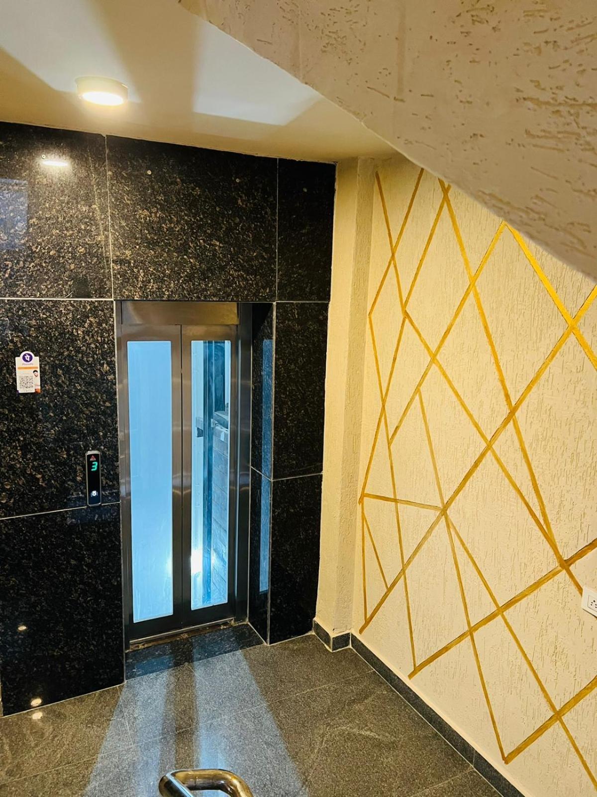 Hotel Riverb Neu-Delhi Exterior foto